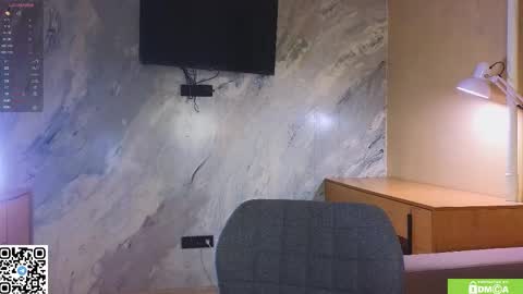 Snapshot of miss_bubbles chatting on February 2026 12:41:01 AM Sandy online show from February 2026 12:41:01 AM