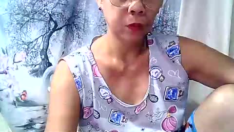 miss_capricorn online show from September 2025 12:07:01 PM