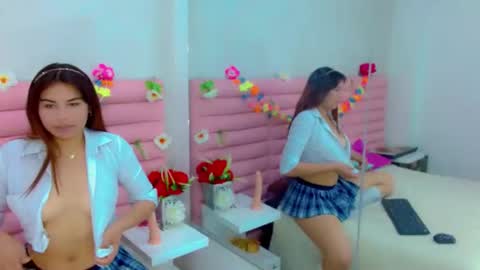 miss_charlotte78 online show from December 2025 08:15:01 PM