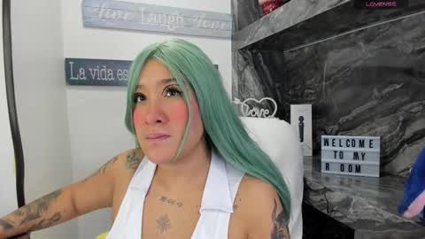 Snapshot of miss_danika chatting on November 2025 10:59:01 AM Danika online show from November 2025 10:59:01 AM