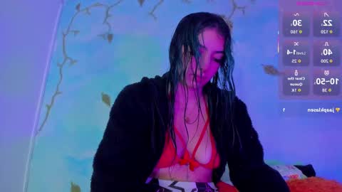 miss_evans_ online show from November 2025 08:03:02 AM