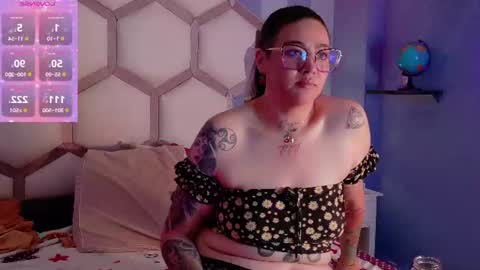 Snapshot of miss_evans_ chatting on August 2026 12:46:01 AM miss_evans_ online show from August 2026 12:46:01 AM