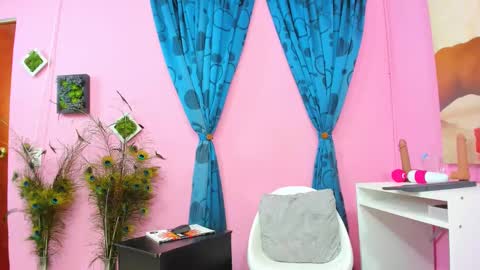 Monica Patricia online show from February 2025 01:43:01 AM