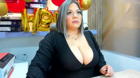 Snapshot of miss_horney chatting on April 2026 12:36:02 PM miss_horney online show from April 2026 12:36:02 PM