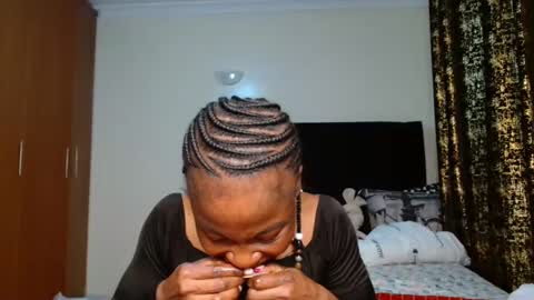 Miss Kiarrafit online show from March 2025 04:32:02 PM