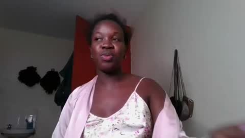 miss_kookie online show from February 2025 05:12:01 PM