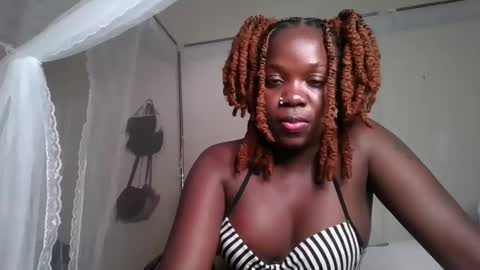 miss_kookie online show from February 2025 06:24:02 PM