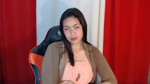 Snapshot of miss_lyve chatting on April 2026 12:32:02 PM itsme lyve online show from April 2026 12:32:02 PM