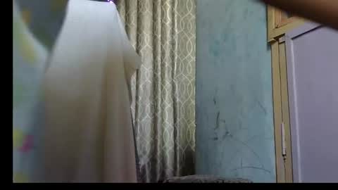 Snapshot of miss_mahi69 chatting on June 2026 03:20:02 AM Mahi online show from June 2026 03:20:02 AM