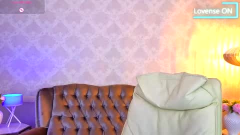   online show from November 2025 06:38:02 AM