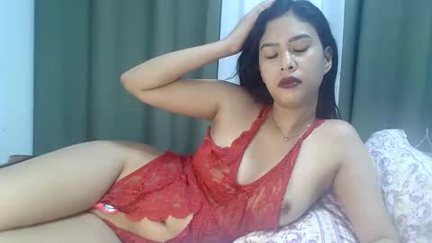 miss_merryjude01 online show from November 2025 11:35:01 PM