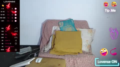 Ashley online show from February 2025 03:43:02 AM