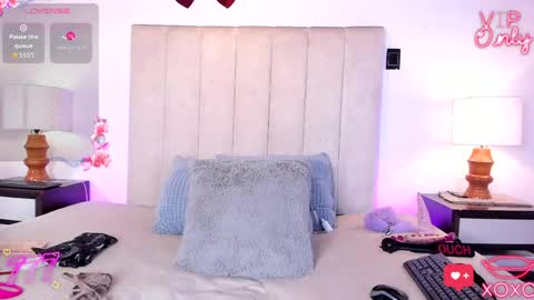 miss_milf_ online show from April 2026 07:51:02 PM