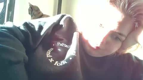 Snapshot of miss_miseryxo chatting on April 2026 12:15:01 PM bri online show from April 2026 12:15:01 PM