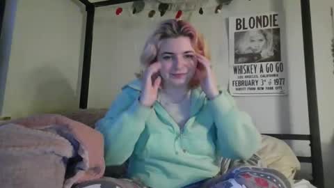 Snapshot of miss_miseryxo chatting on April 2026 10:07:02 AM bri online show from April 2026 10:07:02 AM