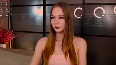 Nicole online show from February 2026 11:25:01 PM