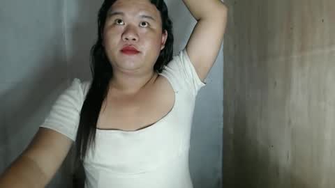 Nikie online show from November 2025 09:53:01 AM