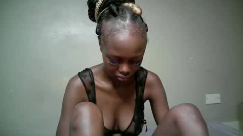 miss_pretty1 online show from March 2026 04:42:01 PM