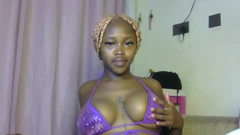 Snapshot of miss_sexyyy chatting on October 2025 10:34:02 PM miss_sexyyy online show from October 2025 10:34:02 PM