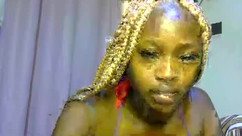 Snapshot of miss_sexyyy chatting on October 2025 05:47:01 PM miss_sexyyy online show from October 2025 05:47:01 PM