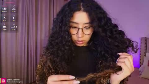 Snapshot of miss_sidney chatting on November 2025 12:48:01 PM Amy Olivera online show from November 2025 12:48:01 PM