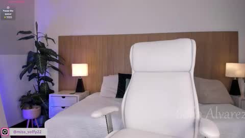 Sofia Alvarez online show from November 2025 09:47:01 PM