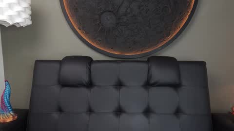 Snapshot of miss_vaiolette chatting on November 2025 11:10:02 AM Vaiolette online show from November 2025 11:10:02 AM