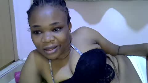 Snapshot of miss_velour chatting on June 2026 06:49:01 PM miss_velour online show from June 2026 06:49:01 PM