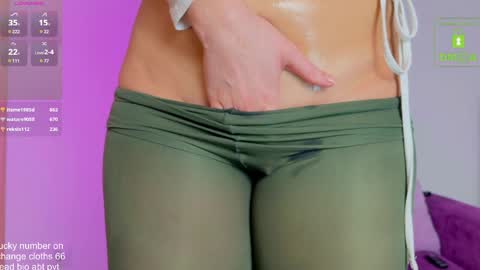 Snapshot of miss_vero chatting on February 2025 11:09:02 PM Just Vero online show from February 2025 11:09:02 PM