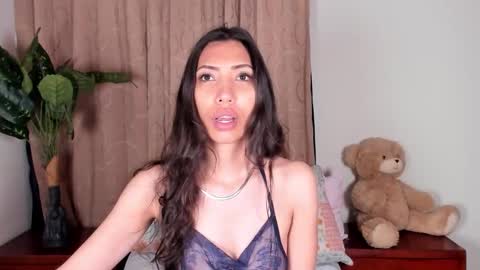 Miss Veronica online show from January 2026 12:53:02 PM