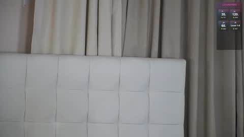 Snapshot of miss_viktoria chatting on November 2025 03:43:02 PM Miss Victoria online show from November 2025 03:43:02 PM