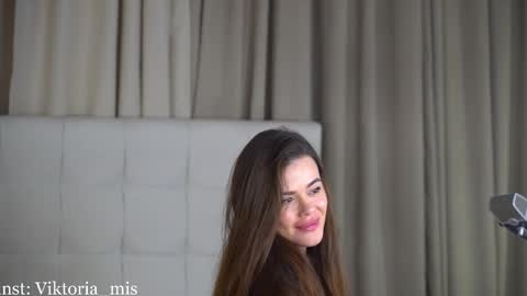 Snapshot of miss_viktoria chatting on December 2025 06:26:01 PM Miss Victoria online show from December 2025 06:26:01 PM