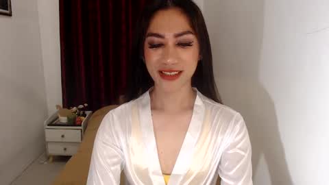 Snapshot of missangelxxx chatting on December 2024 10:04:01 PM missangelxxx online show from December 2024 10:04:01 PM