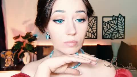 The divine Beverly online show from March 2025 01:06:02 PM