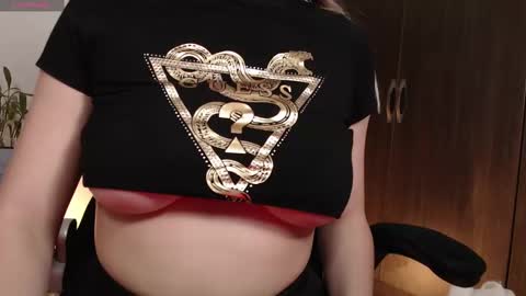 Snapshot of missblair12 chatting on March 2025 03:07:02 PM MissBlair online show from March 2025 03:07:02 PM