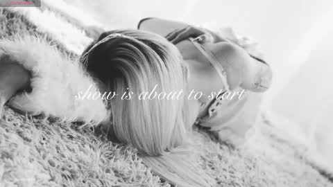 Chloe freelance model Please your thumbs up are important  online show from April 2026 12:45:01 AM