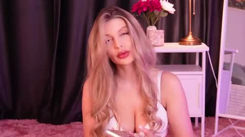 Snapshot of missclairee chatting on July 2026 07:34:02 PM Claire online show from July 2026 07:34:02 PM