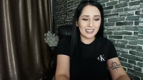 Miss online show from October 2025 11:06:02 PM