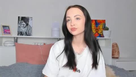 Hello dear my name Elisa online show from June 2026 09:20:01 PM