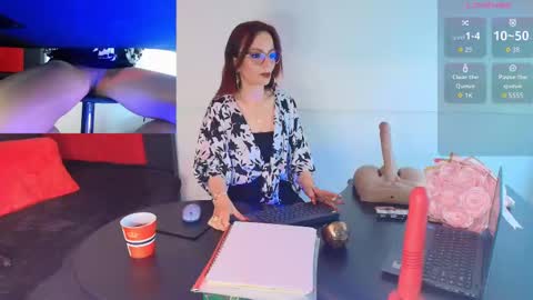 Angela online show from September 2025 03:28:01 AM