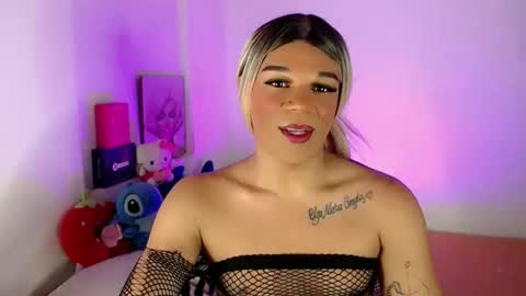 Snapshot of missfer_bigdick chatting on May 2026 12:51:02 AM Fer online show from May 2026 12:51:02 AM