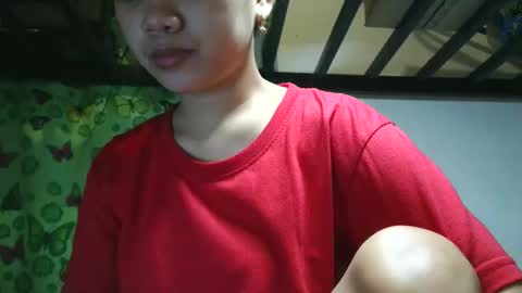 Jona online show from December 2025 06:24:02 PM