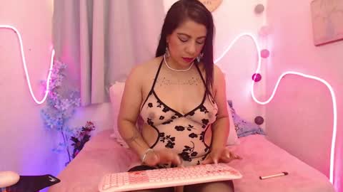   online show from December 2024 12:46:02 PM