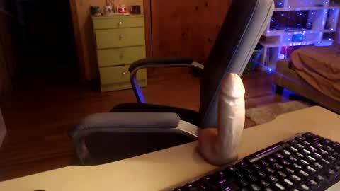 Snapshot of misskittyfox chatting on December 2024 04:45:02 AM MissKittyFox online show from December 2024 04:45:02 AM