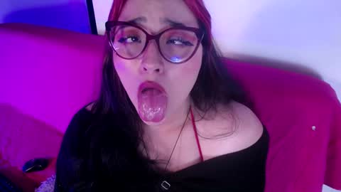 Snapshot of missloise chatting on January 2025 06:44:01 PM Miss Loise online show from January 2025 06:44:01 PM