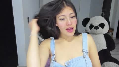 missloren333 online show from November 2025 08:37:02 AM