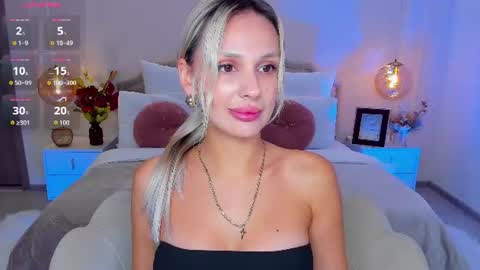Snapshot of misslou_ chatting on July 2026 05:10:02 AM Lou online show from July 2026 05:10:02 AM