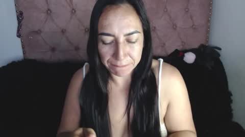 luccy online show from April 2026 12:10:01 PM