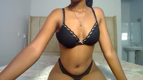 lunah online show from March 2026 07:46:02 AM