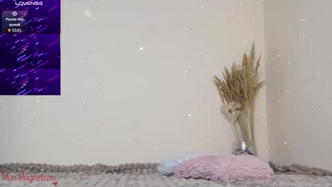  Vi  online show from October 2025 07:26:02 PM